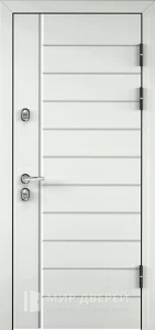 Белая входная дверь №30 внешняя - фото