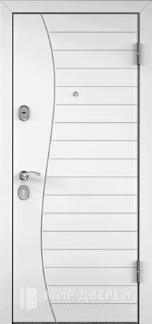 Фото «Белая глянцевая входная дверь №26»