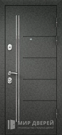 Фото «Одностворчатая железная дверь в квартиру №19»